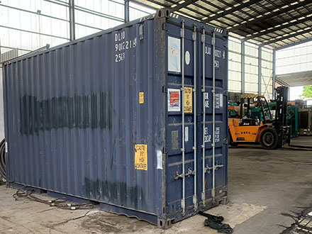 常用電源型號齊全550KW柴油發(fā)電機